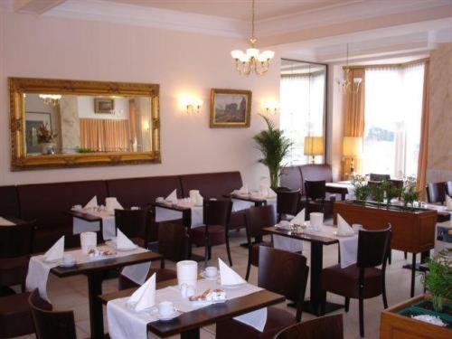 Rhein-Hotel Andernach Exteriör bild