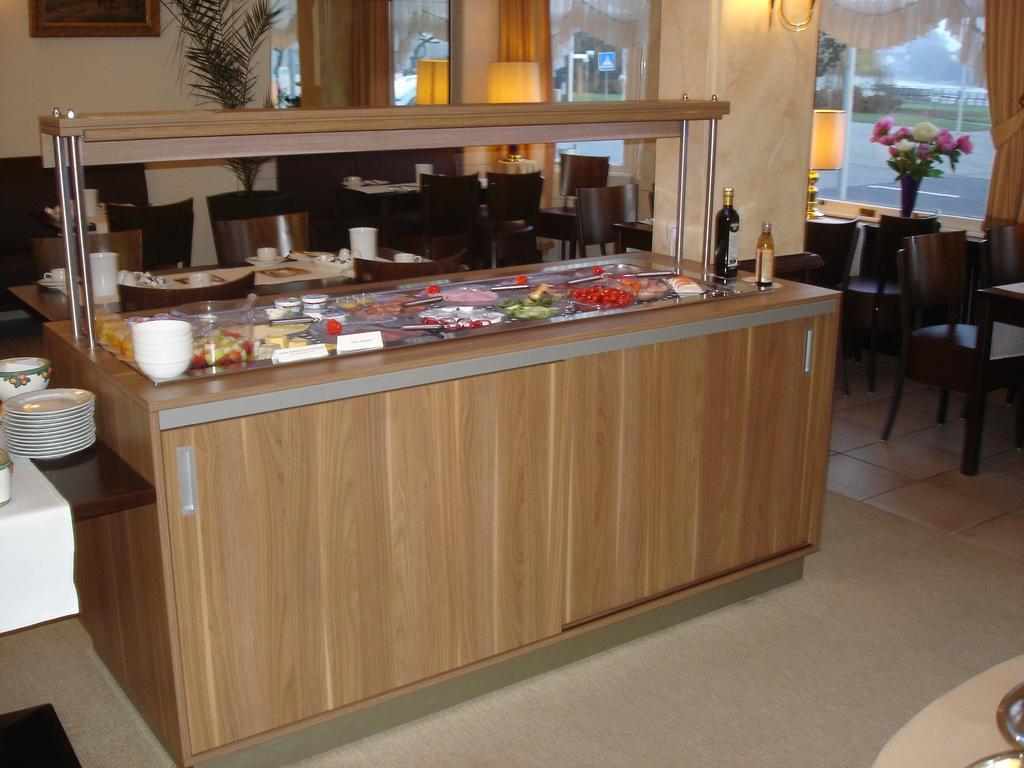 Rhein-Hotel Andernach Exteriör bild
