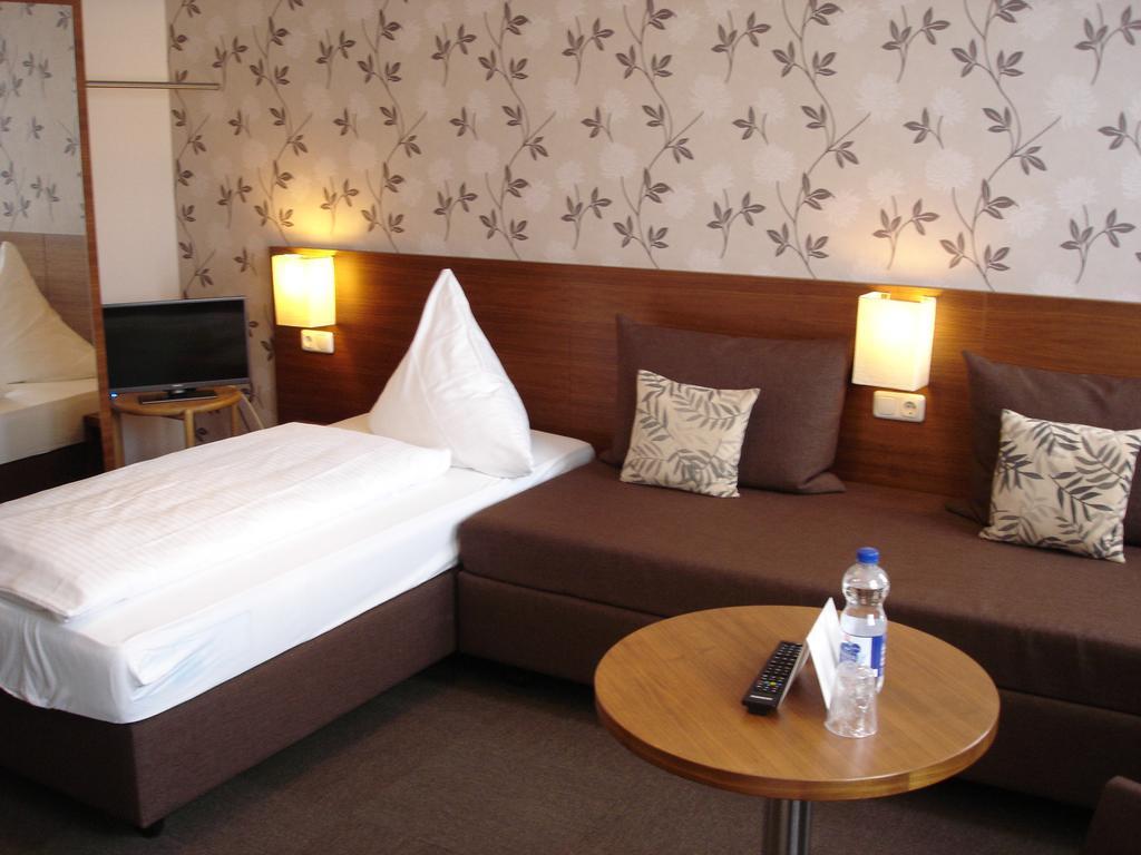 Rhein-Hotel Andernach Exteriör bild