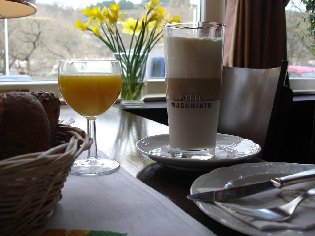 Rhein-Hotel Andernach Exteriör bild